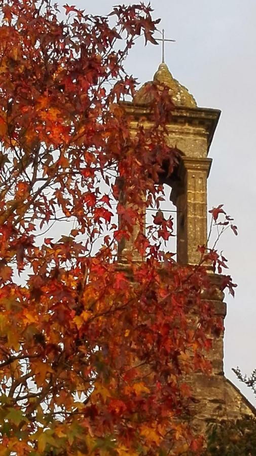 Briec Gite Atypique Dans Une Chapelle מראה חיצוני תמונה